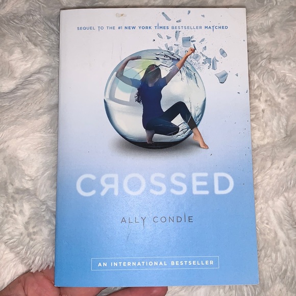 🐸2/$10🐸Romance Crossed book 2 of Matched series - Picture 1 of 3
